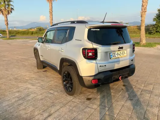 Jeep Renegade for rent in Shekvetili