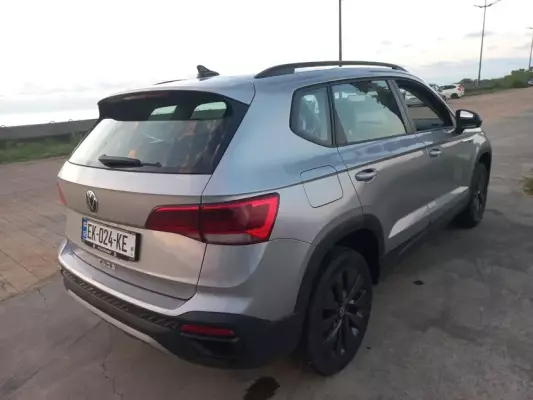 Volkswagen Taos ქირავდება საქართველოში