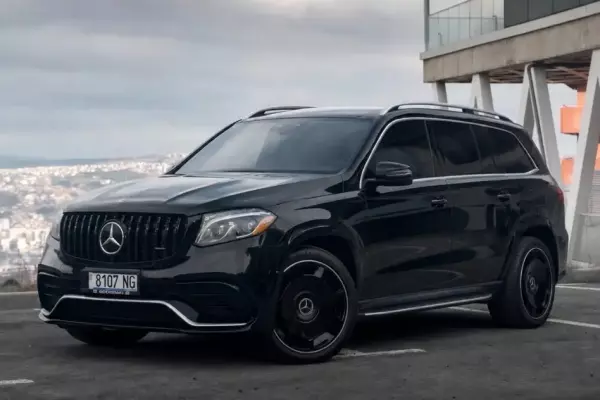 Mercedes GLS 400 ქირავდება ბორჯომში