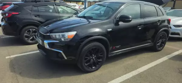 Mitsubishi Outlander Sport ქირავდება საქართველოში