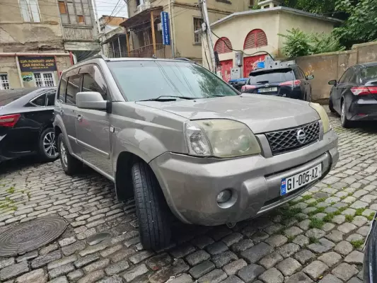 Nissan X-Trail ქირავდება თბილისში