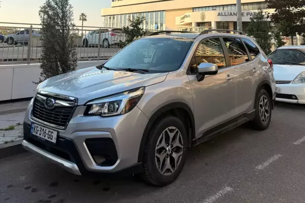 Subaru Forester ქირავდება საქართველოში