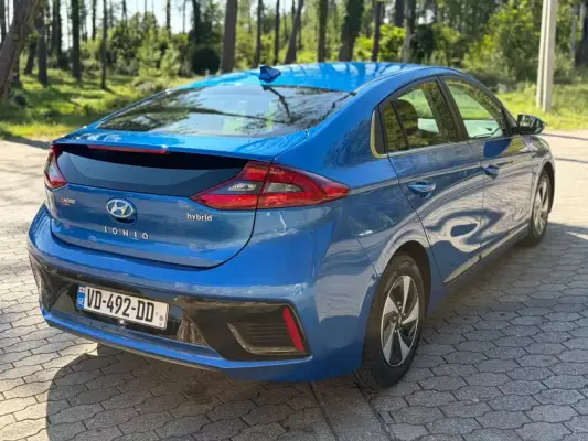 Hyundai Ioniq ქირავდება ქობულეთში