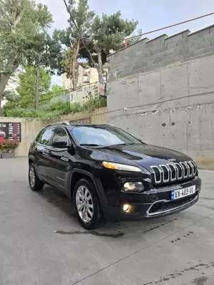 Jeep Cherokee ქირავდება საქართველოში