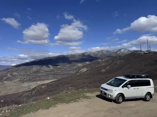Mitsubishi Delica D:5 ქირავდება საქართველოში