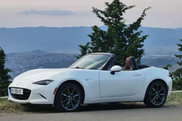 Mazda MX-5 ქირავდება საქართველოში