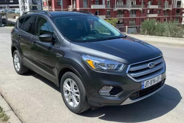 Ford Escape ქირავდება საქართველოში