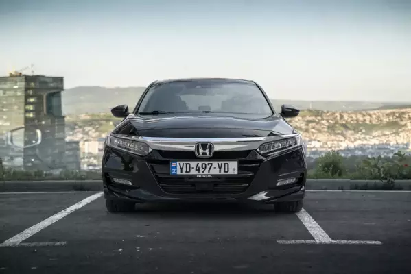 Honda Accord ქირავდება საქართველოში