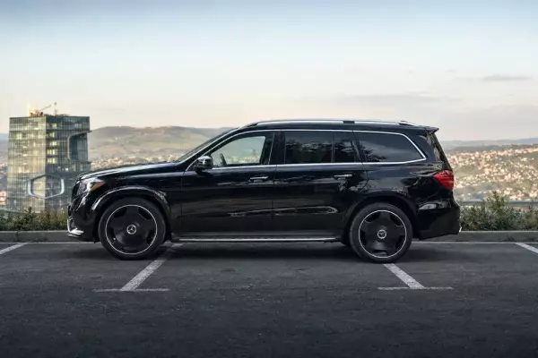 Mercedes GLS 400 for rent in Mtskheta