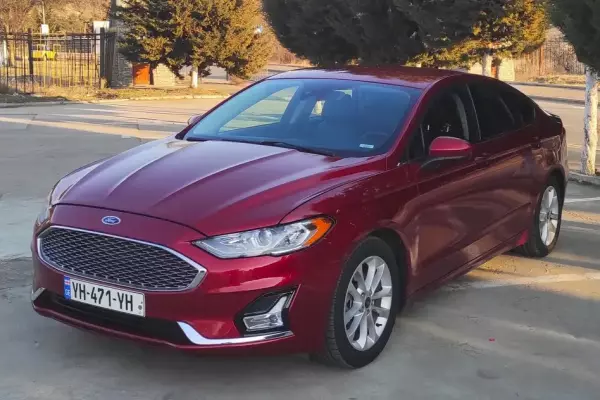 Ford Fusion ქირავდება საქართველოში