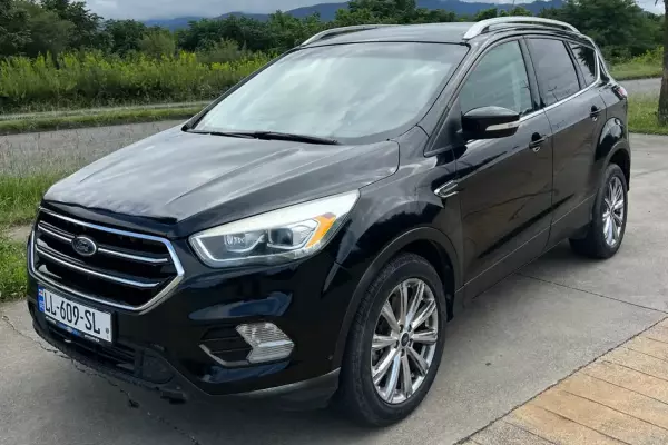 Ford Escape ქირავდება საქართველოში