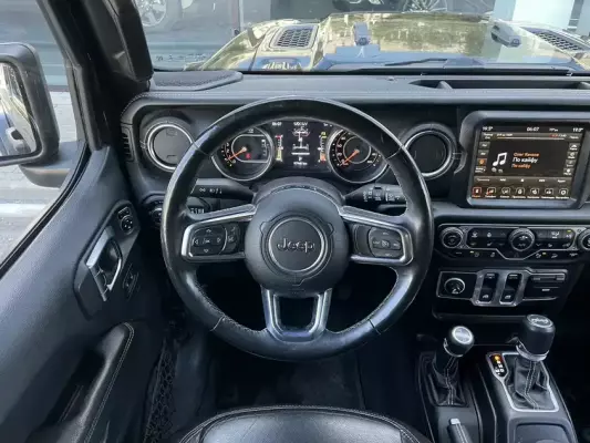 Jeep Wrangler для аренды в Боржоми