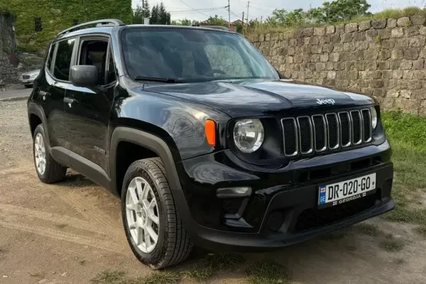 Jeep Renegade ქირავდება საქართველოში