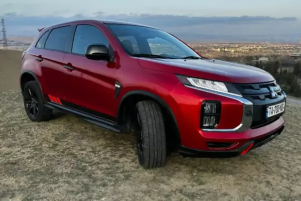 Mitsubishi Outlander Sport ქირავდება საქართველოში