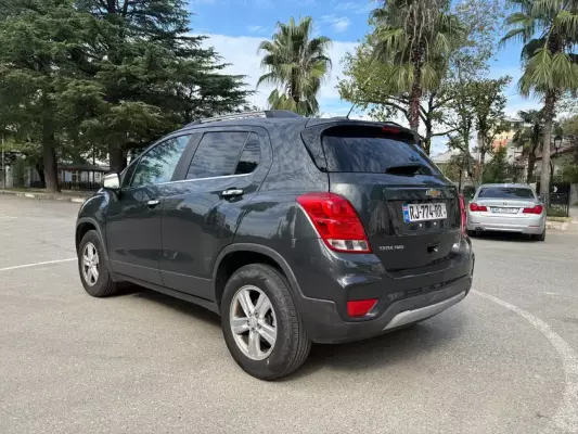 Chevrolet Trax ქირავდება ბათუმში
