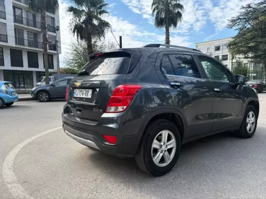 Chevrolet Trax ქირავდება ბათუმში