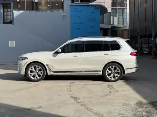 BMW X7 for rent in Zugdidi