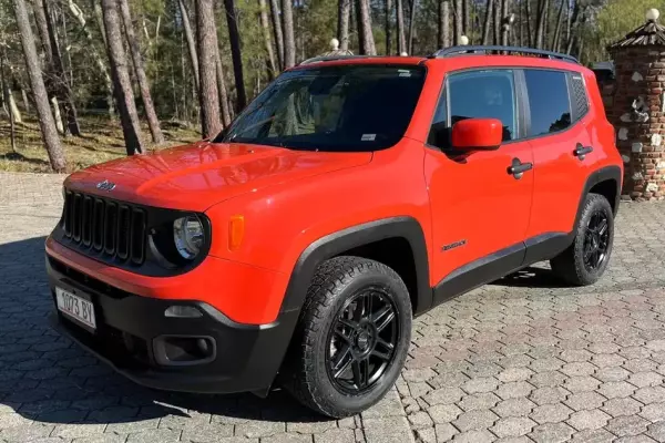 Jeep Renegade ქირავდება საქართველოში