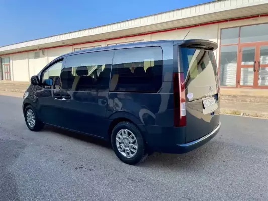 Hyundai Staria ქირავდება საქართველოში
