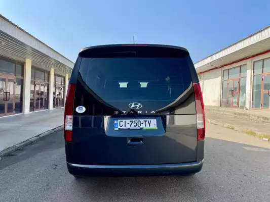 Hyundai Staria ქირავდება საქართველოში