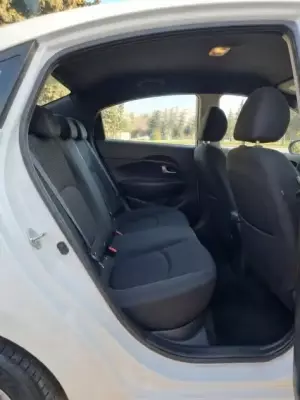 KIA Rio ქირავდება საქართველოში