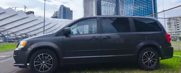 Dodge Grand Caravan для аренды в Чакви