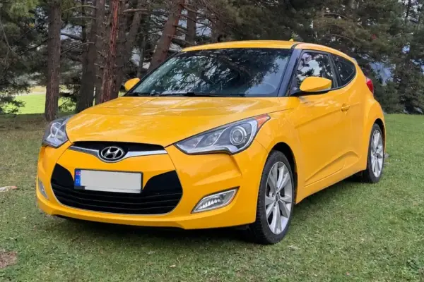 Hyundai Veloster ქირავდება საქართველოში