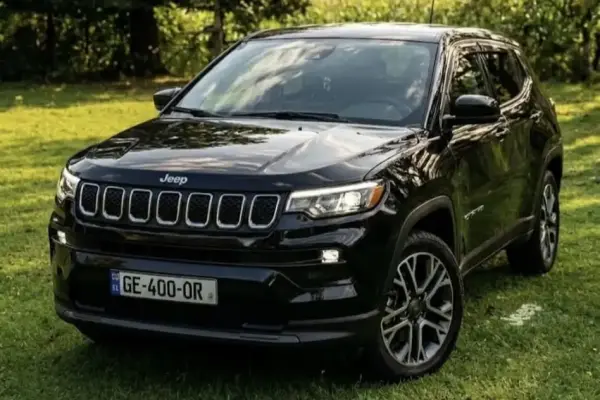 Jeep Compass ქირავდება საქართველოში