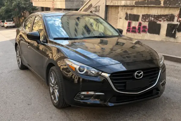 Mazda 3 ქირავდება საქართველოში