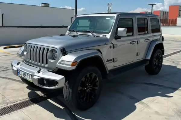 Jeep Wrangler ქირავდება საქართველოში