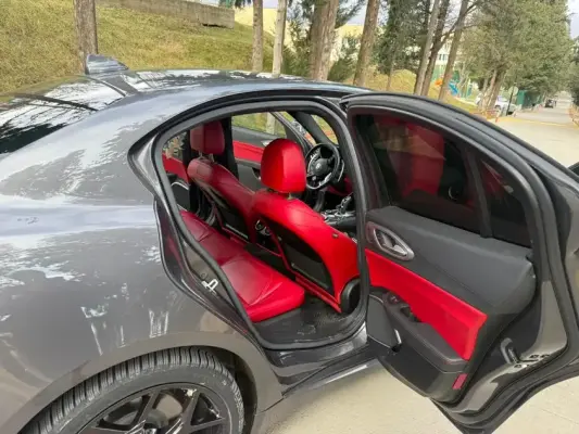 Alfa Romeo Giulia для аренды в Батуми