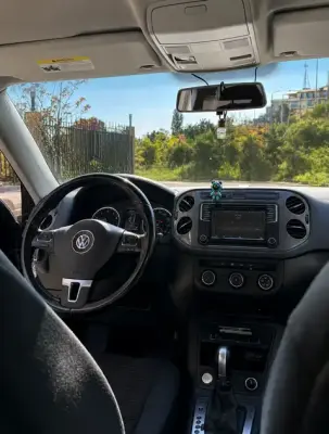 Volkswagen Tiguan ქირავდება საქართველოში