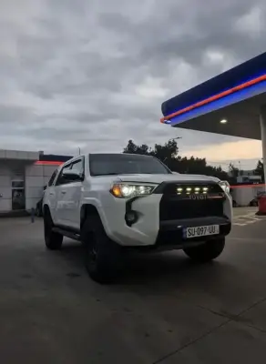 Toyota 4Runner ქირავდება სტეფანწმინდაში