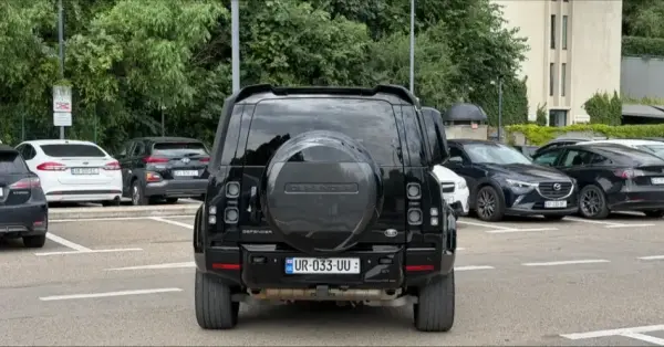 Land Rover Defender ქირავდება საქართველოში