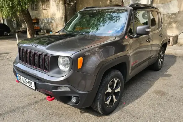 Jeep Renegade ქირავდება საქართველოში