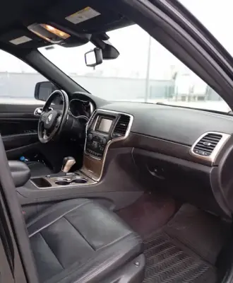 Jeep Grand Cherokee for rent in Mtskheta