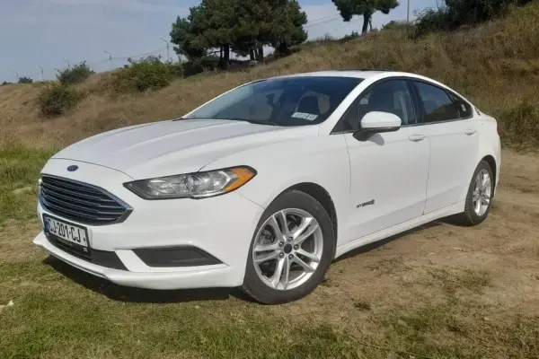 Ford Fusion ქირავდება საქართველოში