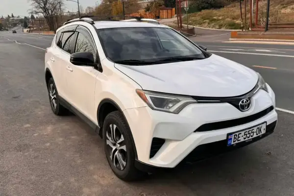 Toyota RAV4 ქირავდება საქართველოში