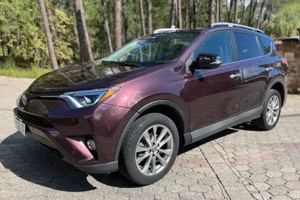 Toyota RAV4 ქირავდება საქართველოში