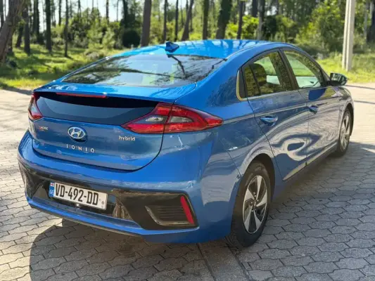 Hyundai Ioniq ქირავდება ქობულეთში