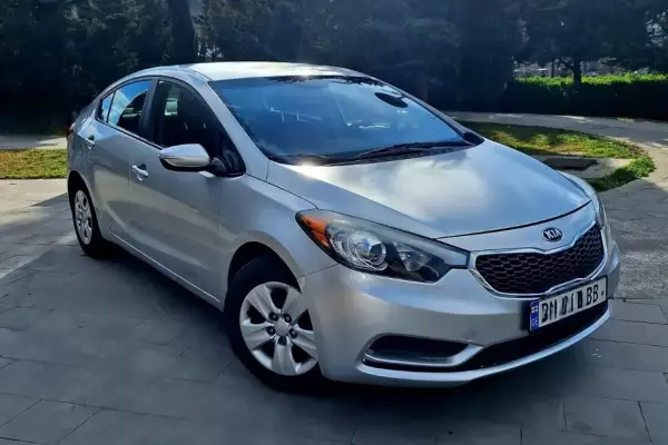 KIA Forte ქირავდება საქართველო -ში