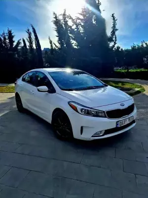 KIA Forte ქირავდება საქართველოში
