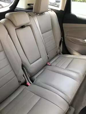 Ford C-Max для аренды в Боржоми