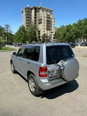 Mitsubishi Pajero ქირავდება ბათუმში