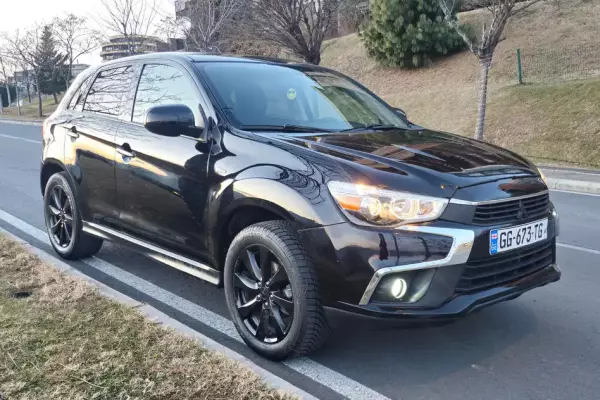 Mitsubishi Outlander Sport ქირავდება საქართველო -ში