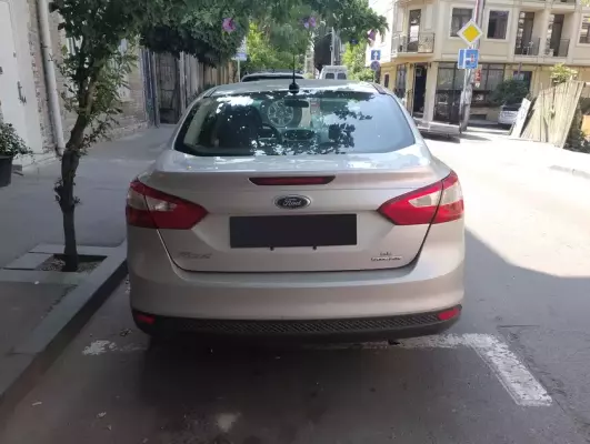 Ford Focus ქირავდება თელავში